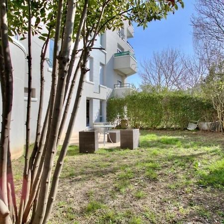 Studio Spacieux Avec Terrasse Et Parking Viry-Châtillon Eksteriør billede